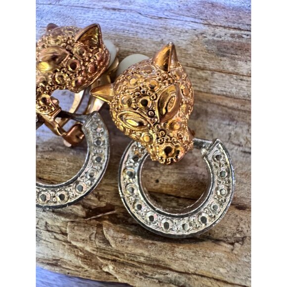 Gold-Tone Leopard Clip-On Earrings With Rhinestone-Studded Circular Hoops - Picture 4 of 6